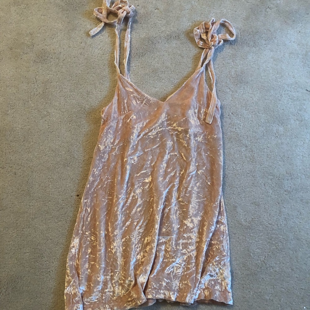 H&M Crushed Velvet Dress